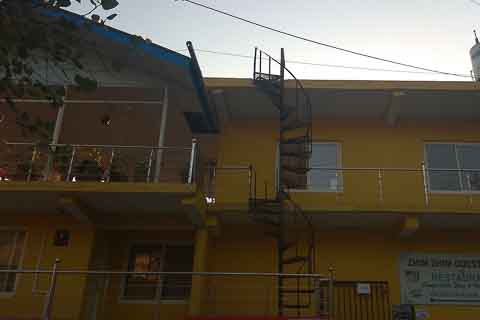 zhim zhim guest house, bir
